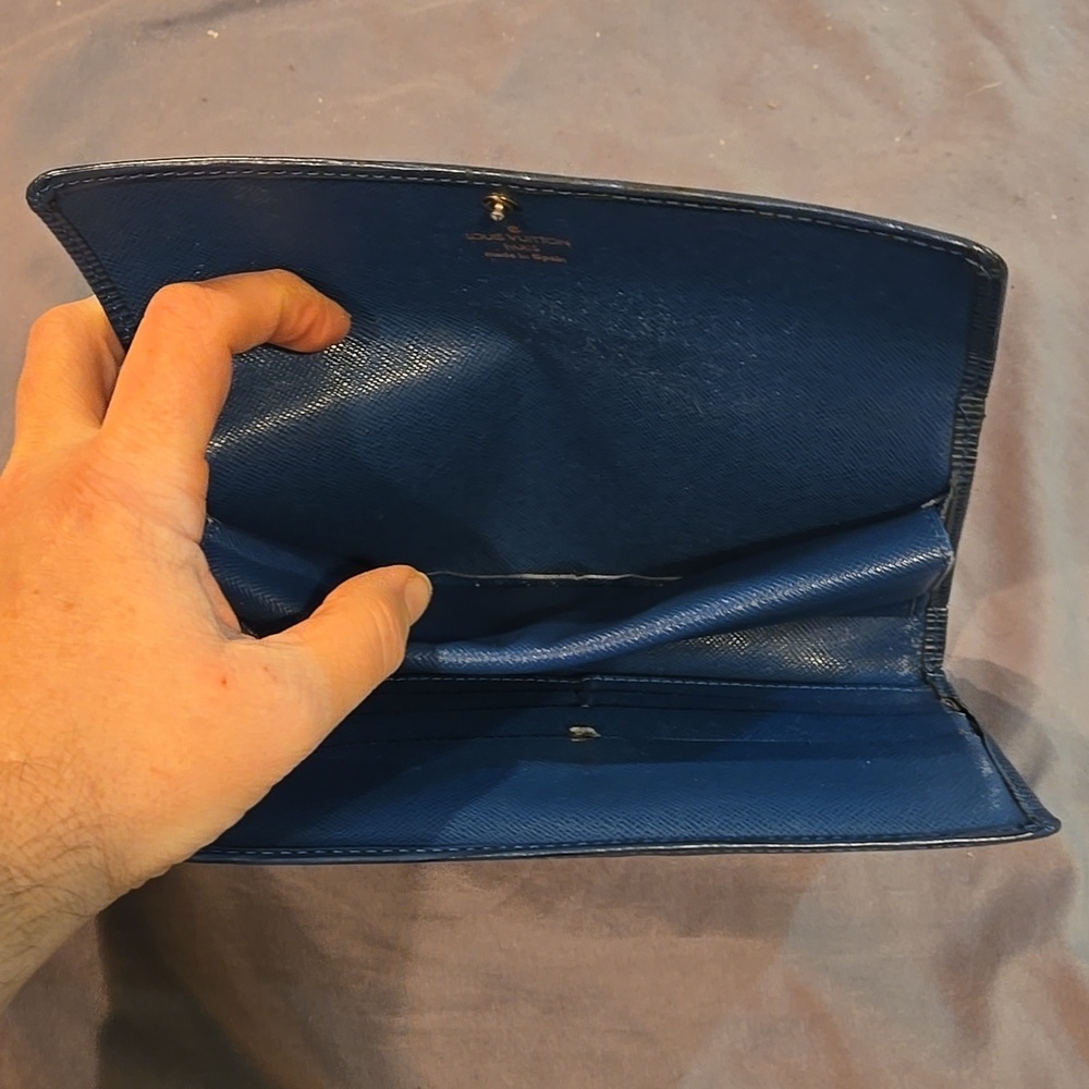 Louis Vuitton Blue Wallet - Picture 9 of 11